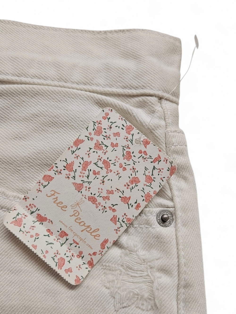 We the Free Good Vibrations High Rise Distressed Denim Shorts in White Sz 31 NWT - Picture 5 of 10